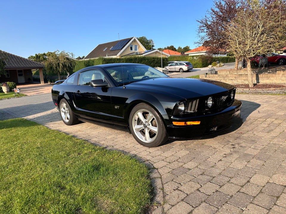 Ford Mustang 4,6 GT Coupé aut. 2d