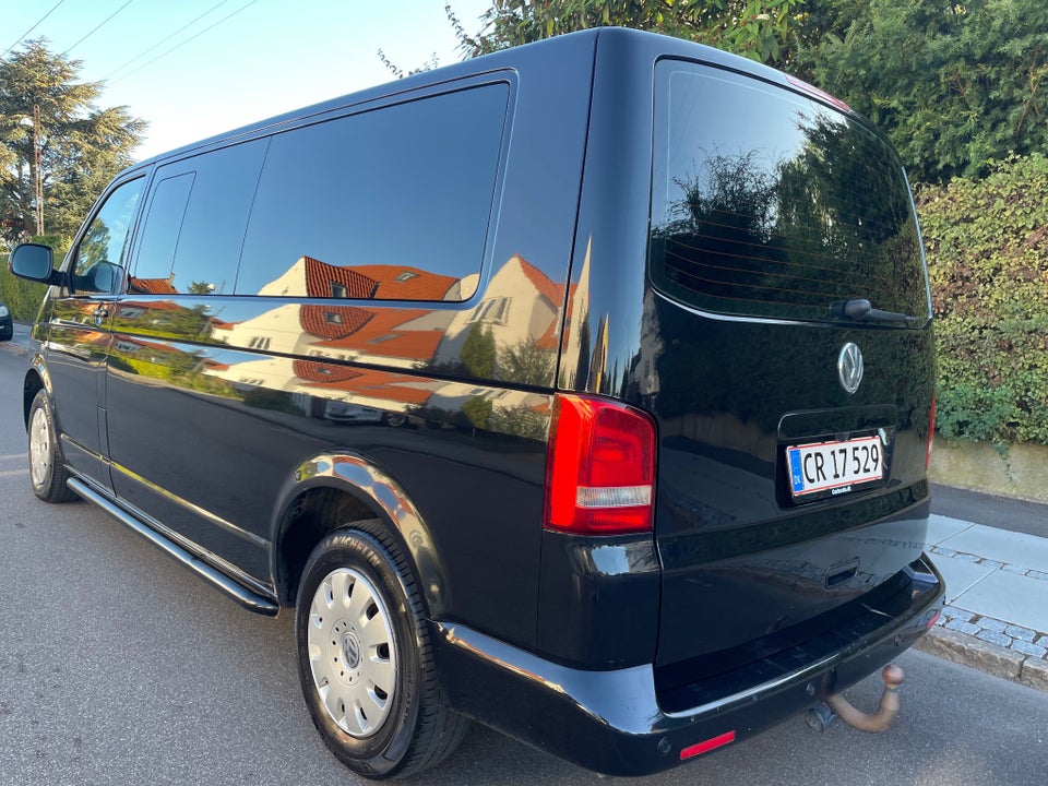 VW Caravelle 2,0 TDi 140 Comfortline DSG lang 4d