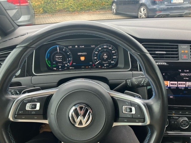 VW Golf VII 1,4 GTE DSG 5d