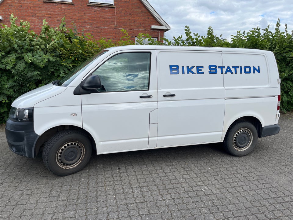 VW Transporter 2,0 TDi 114 Kassevogn kort BM 5d