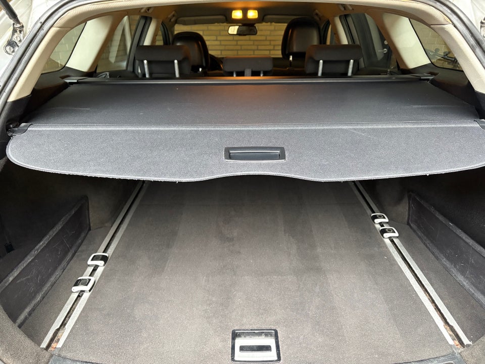 Toyota Avensis 2,0 D-4D T1 4d