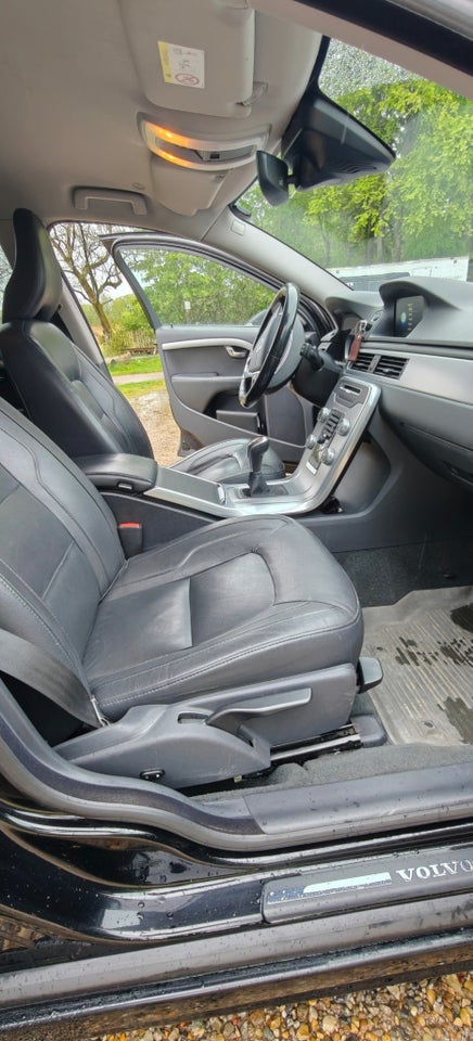 Volvo V70 2,0 D4 181 Summum 5d