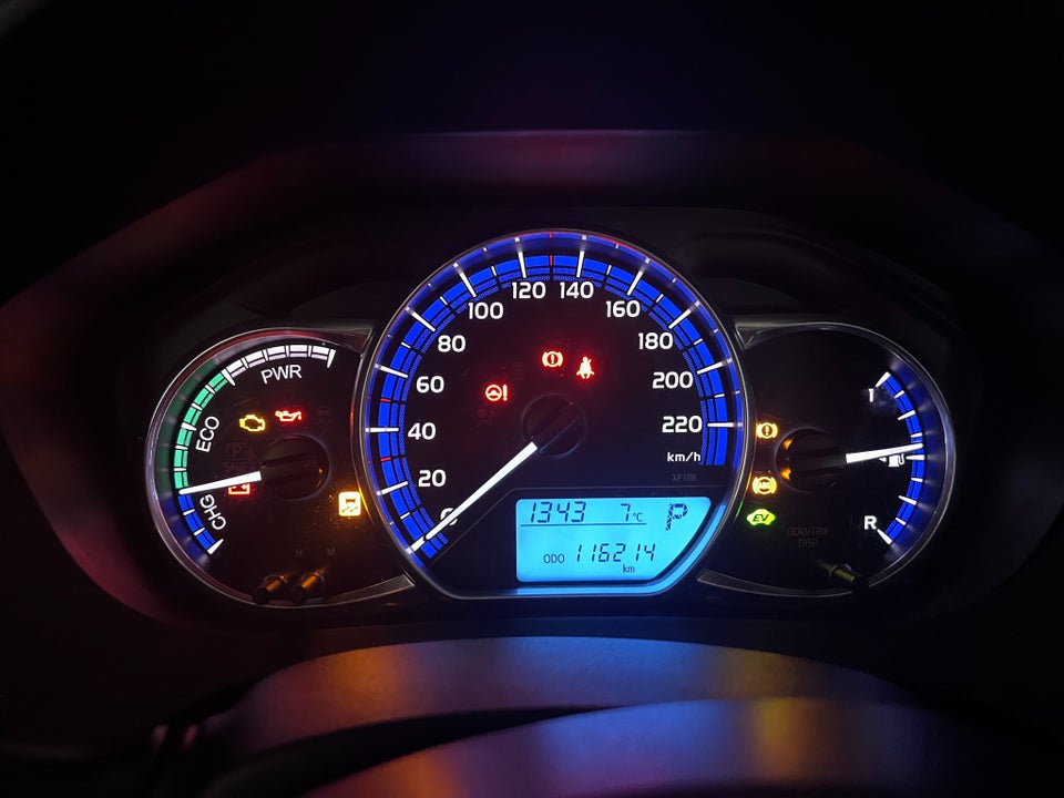 Toyota Yaris 1,5 Hybrid H1 e-CVT 5d