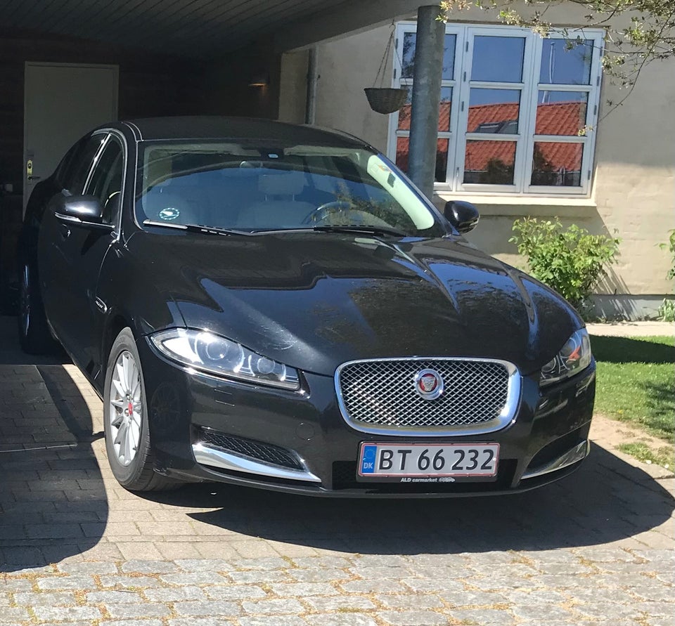 Jaguar XF 2,2 D163 Portfolio aut. 4d