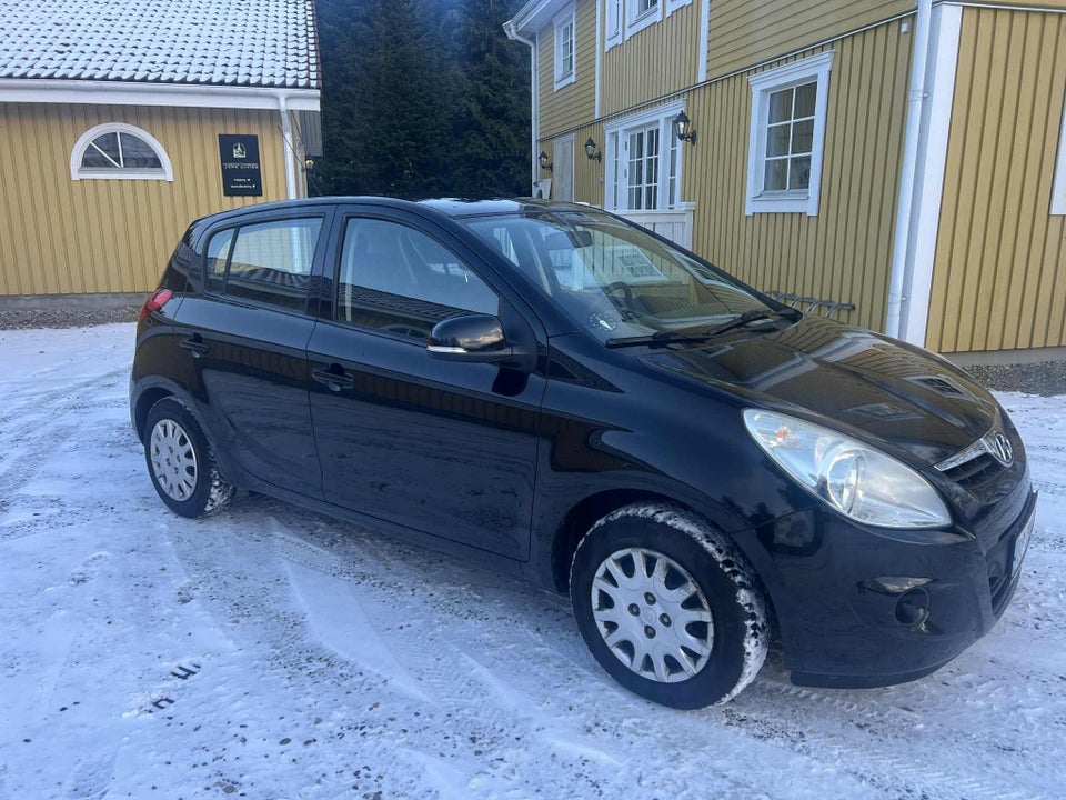 Hyundai i20 1,25 Classic 5d