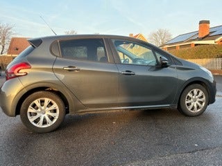 Peugeot 208 1,2 VTi 82 Active 5d