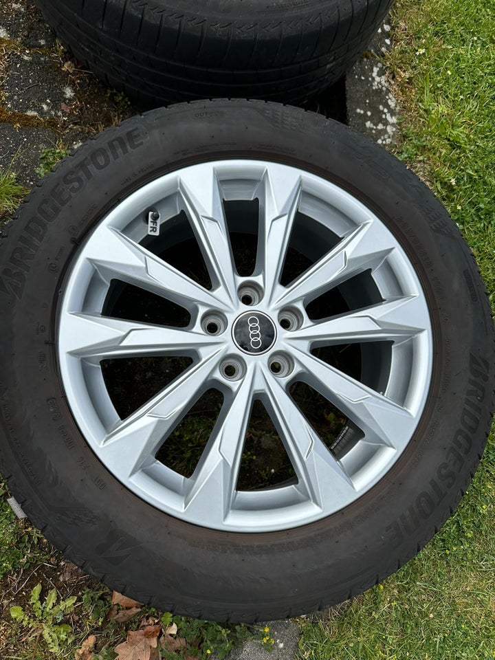 Audi Q3 45 TFSi e Attitude plus S-tr. 5d