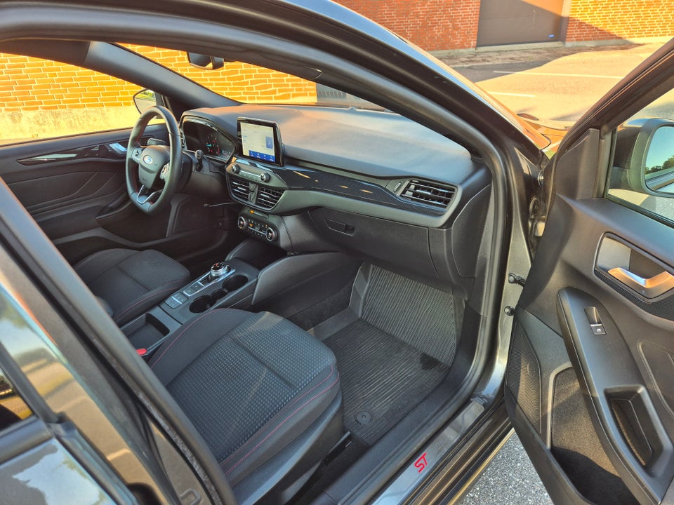 Ford Focus 1,5 EcoBlue ST-Line stc. aut. 5d