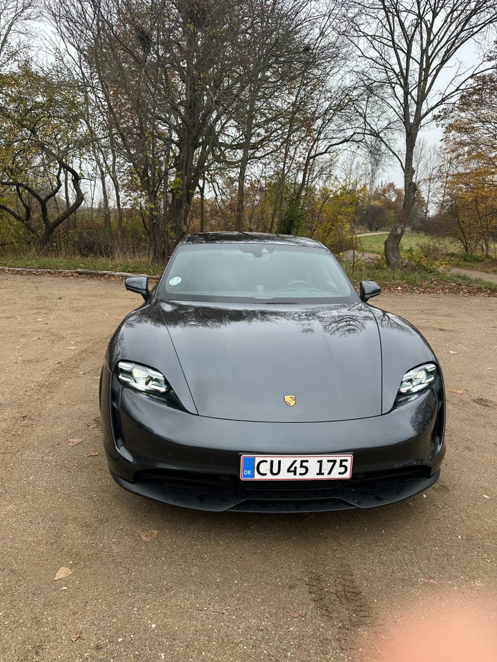 Porsche Taycan 4S 4d