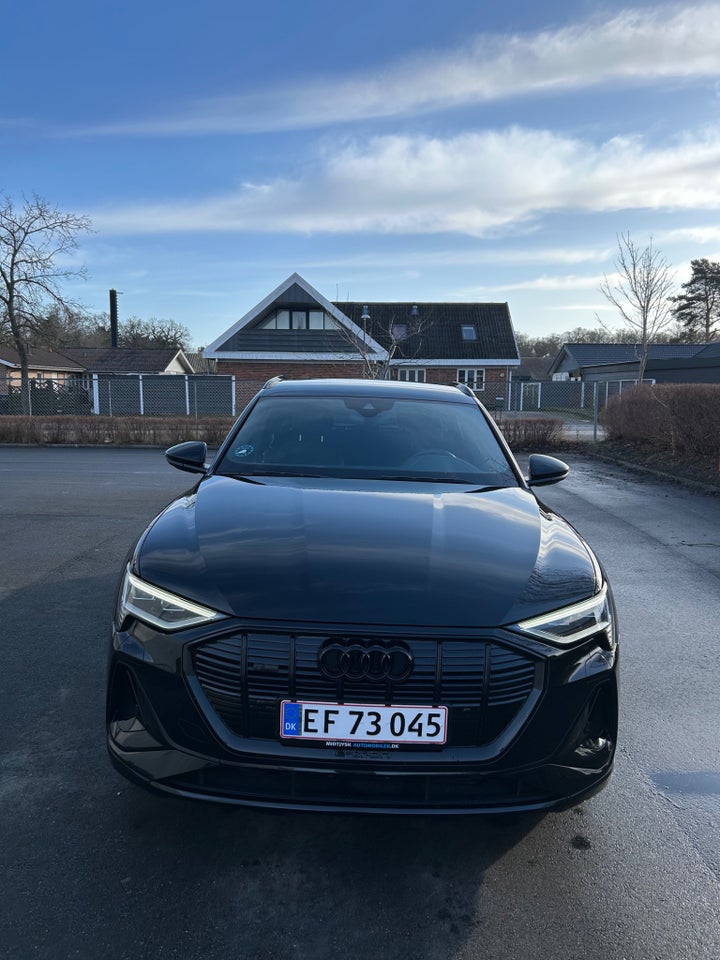 Audi e-tron 50 S-line Prestige Sportback quattro 5d