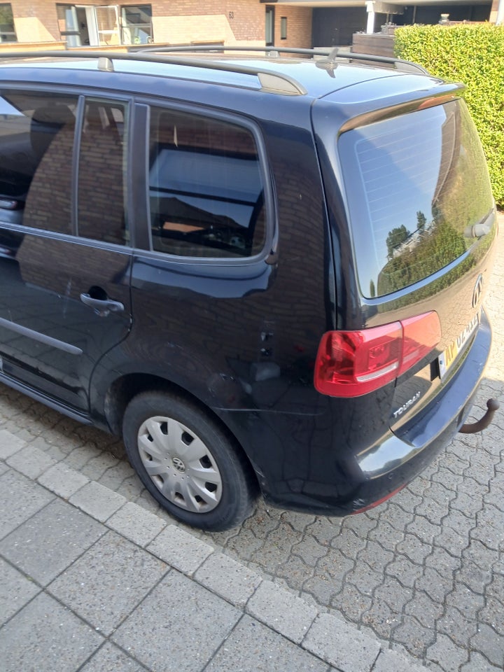 VW Touran 1,6 TDi 105 Trendline BMT Van 5d