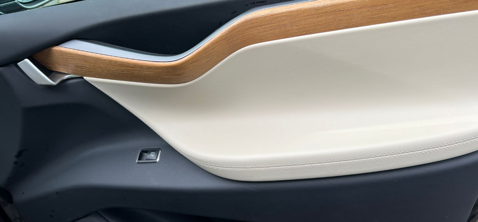 Tesla Model X Ludicrous Performance AWD 5d