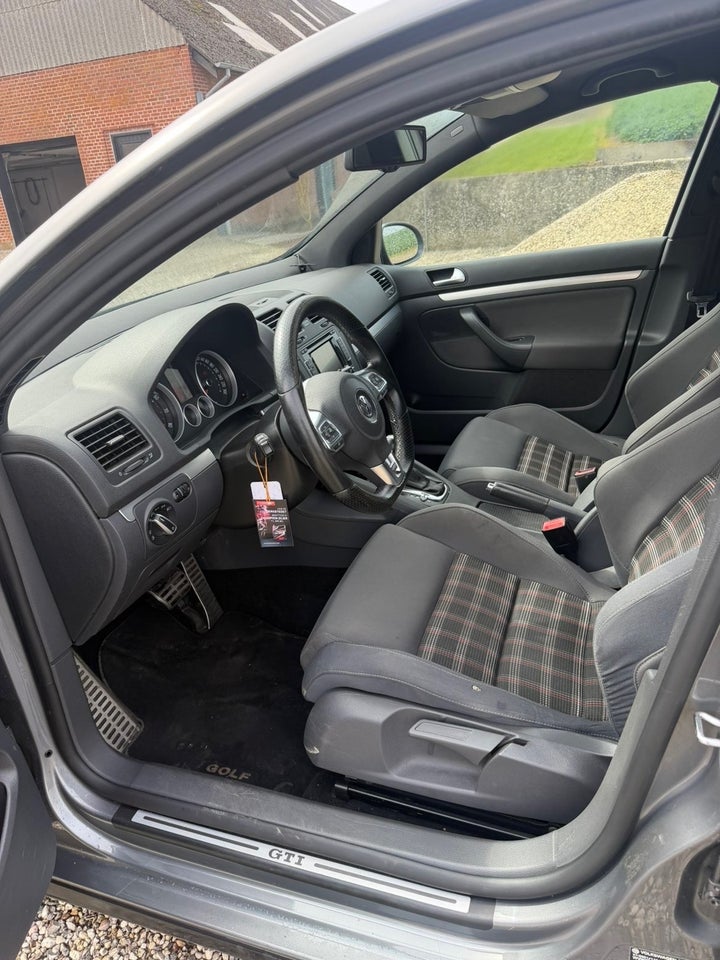 VW Golf V 2,0 GTi DSG 5d