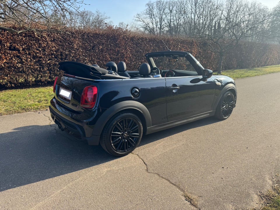 MINI Cooper S 2,0 Essential Cabriolet aut. 2d