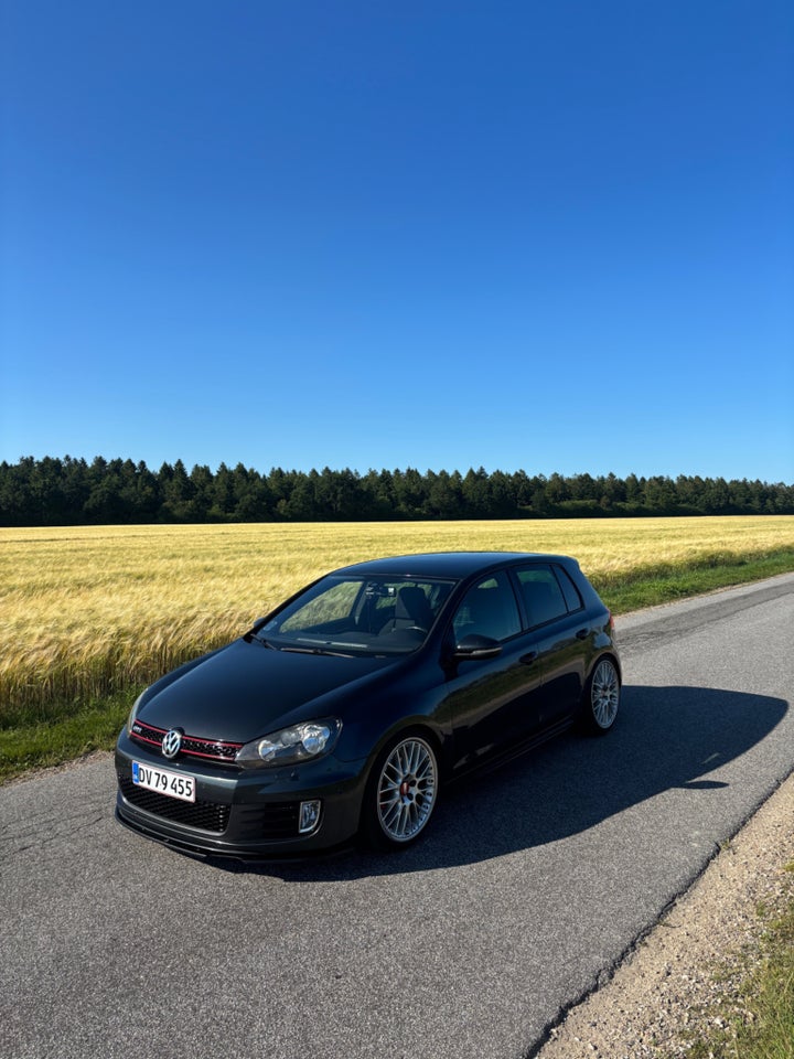 VW Golf VI 2,0 GTi 5d