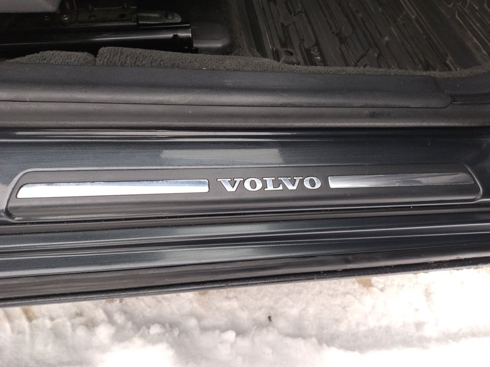 Volvo V60 2,0 D4 181 Momentum aut. 5d