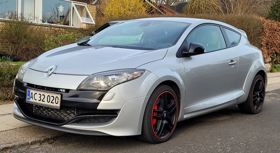 Renault Megane III 2,0 R.S. Coupé 3d