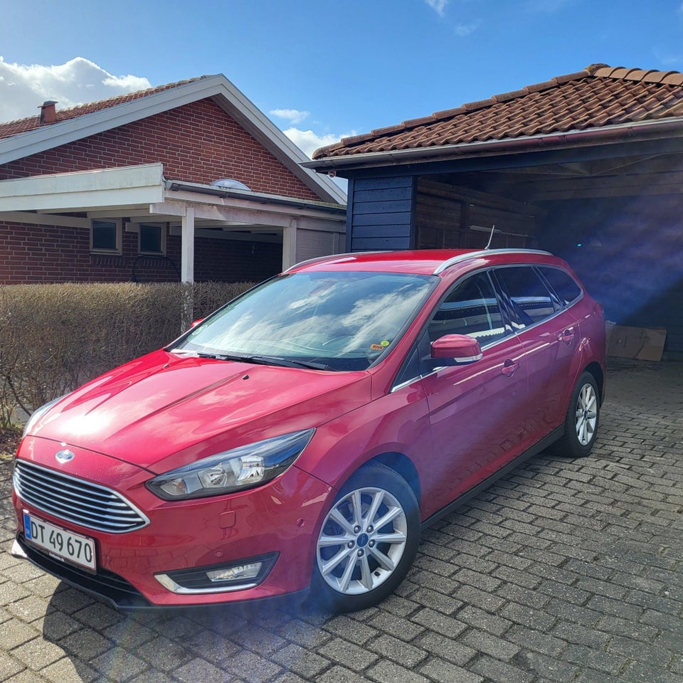 Ford Focus 1,0 SCTi 125 Titanium stc. 5d