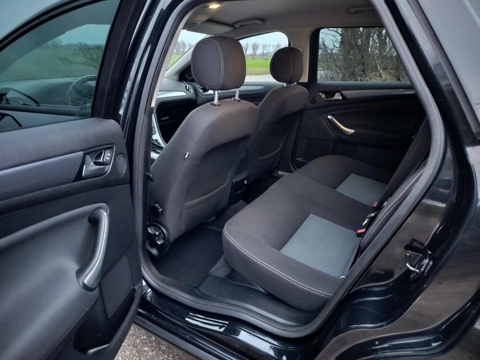 Ford Mondeo 2,0 TDCi 140 Trend stc. aut. 5d