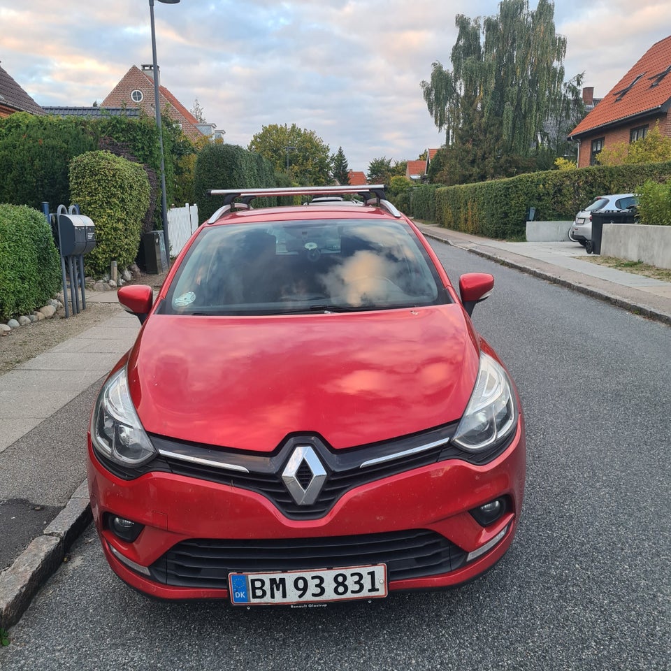 Renault Clio IV 0,9 TCe 90 Expression Sport Tourer 5d