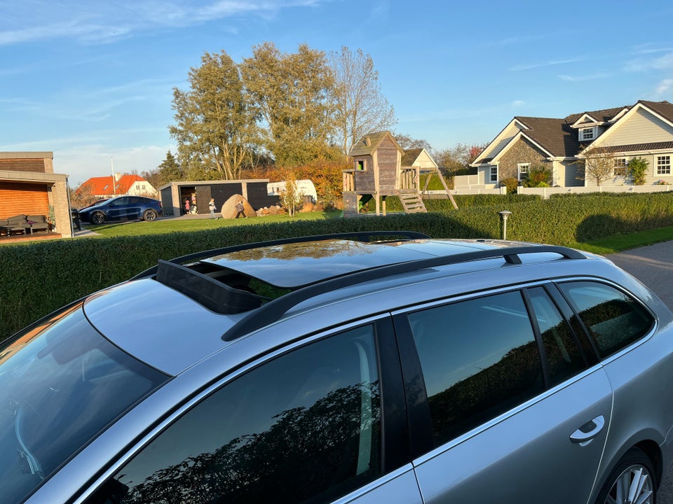 Skoda Superb 2,0 TDi 140 Ambition Combi 5d