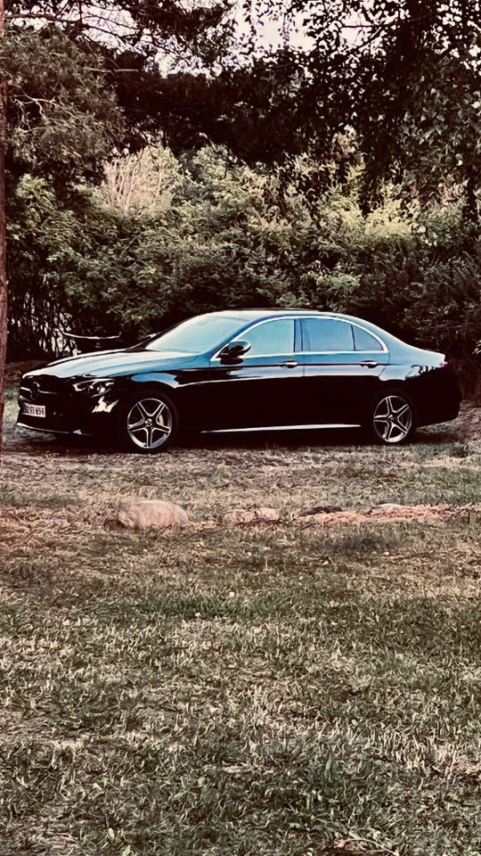 Mercedes E300 e 2,0 AMG Line aut. 4Matic 4d