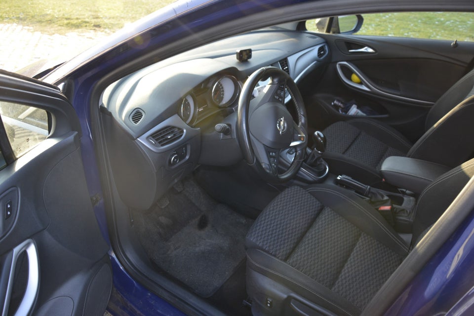 Opel Astra 1,0 T 105 Enjoy Sports Tourer 5d