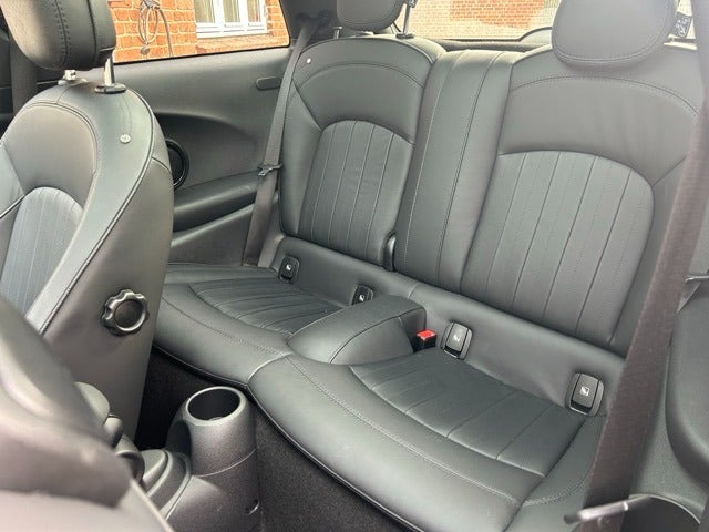 MINI Cooper SE Yours Trim 3d