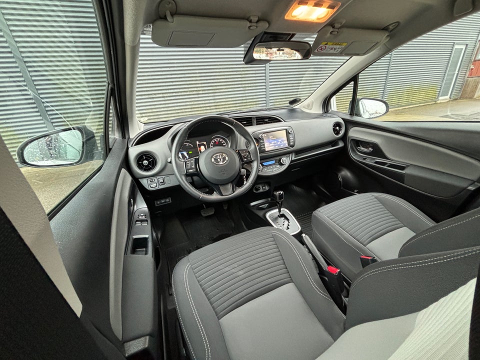 Toyota Yaris 1,5 Hybrid H2 e-CVT 5d