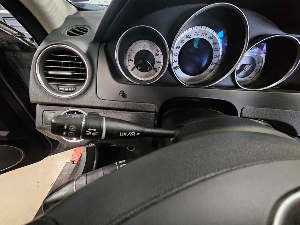 Mercedes C200 1,8 Avantgarde stc. aut. BE 5d