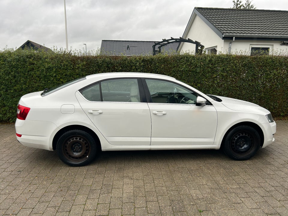 Skoda Octavia 1,4 TSi 140 Elegance DSG 5d