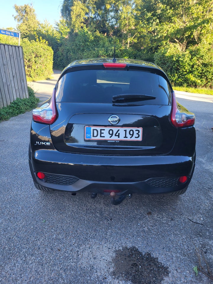 Nissan Juke 1,6 Acenta CVT 5d