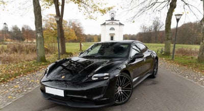 Porsche Taycan   4d