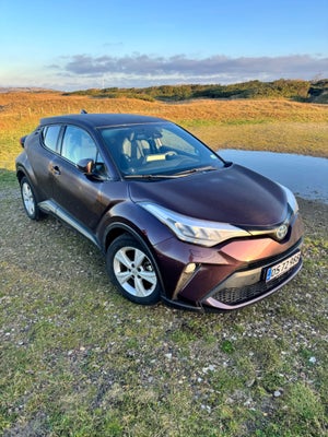 Toyota C-HR 2,0 Hybrid C-LUB CVT 5d