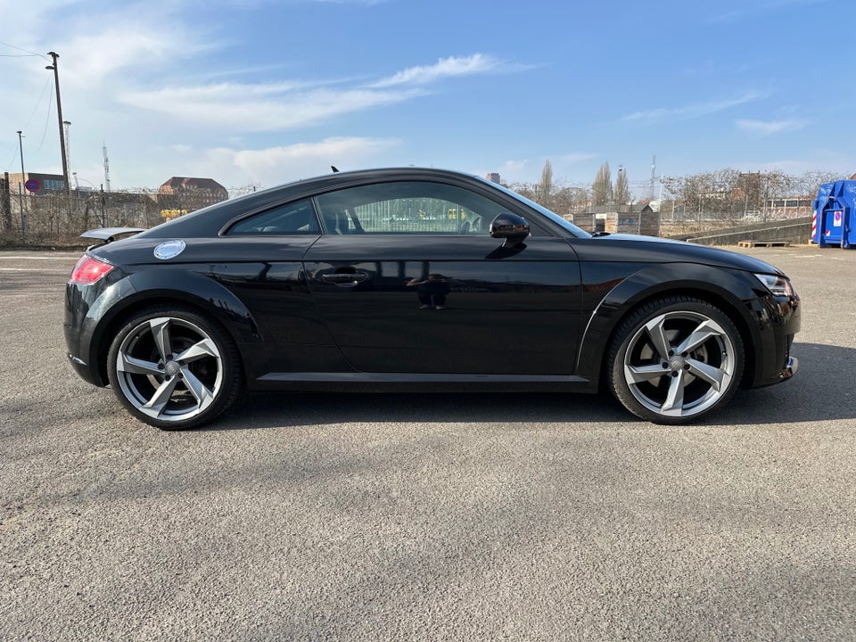 Audi TT 1,8 TFSi 180 Coupé S-tr. 2d