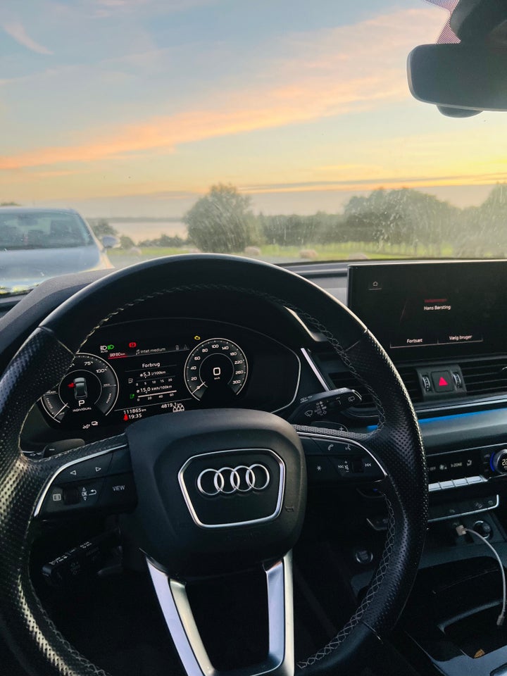 Audi Q5 50 TFSi e S-line quattro S-tr. 5d
