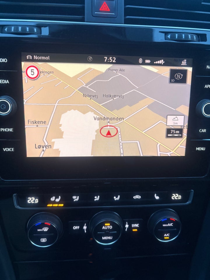 VW Golf VII 1,5 TSi 150 Highline DSG Van 5d