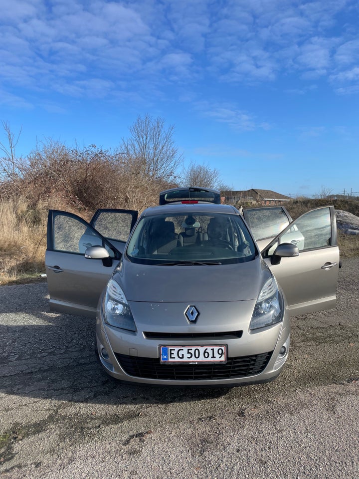 Renault Grand Scenic III 1,5 dCi 110 Authentique+ 7prs 5d