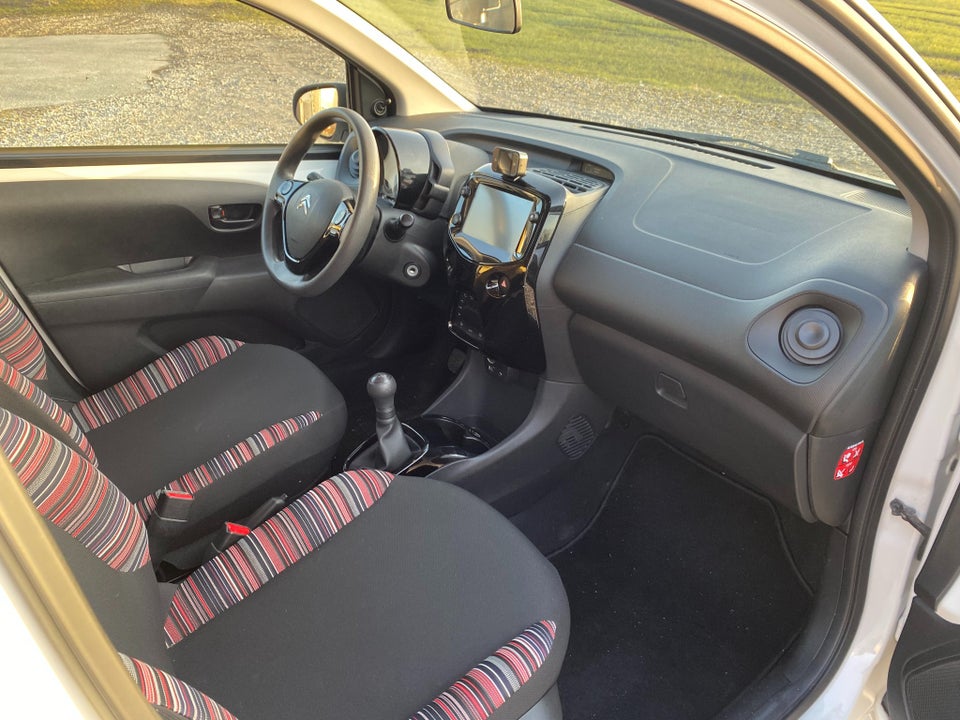 Citroën C1 1,0 VTi Shine 5d