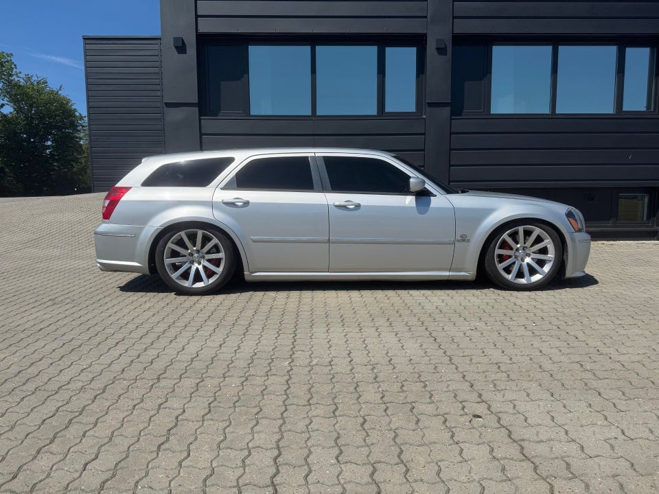 Dodge Magnum 6,1 SRT-8 aut. 5d