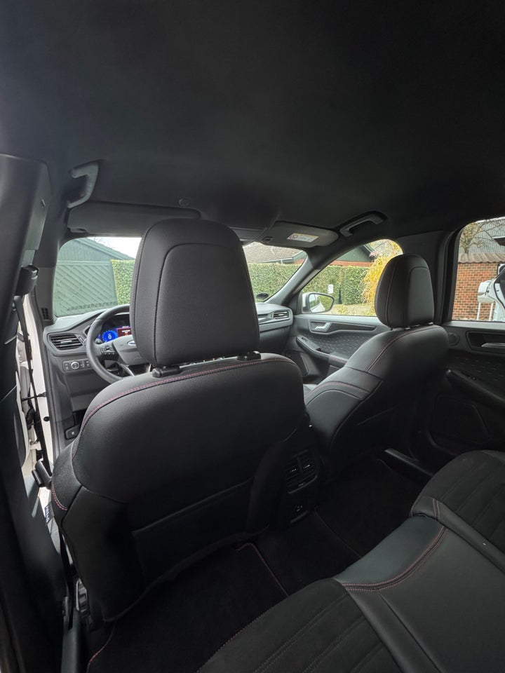 Ford Kuga 2,5 PHEV ST-Line CVT 5d