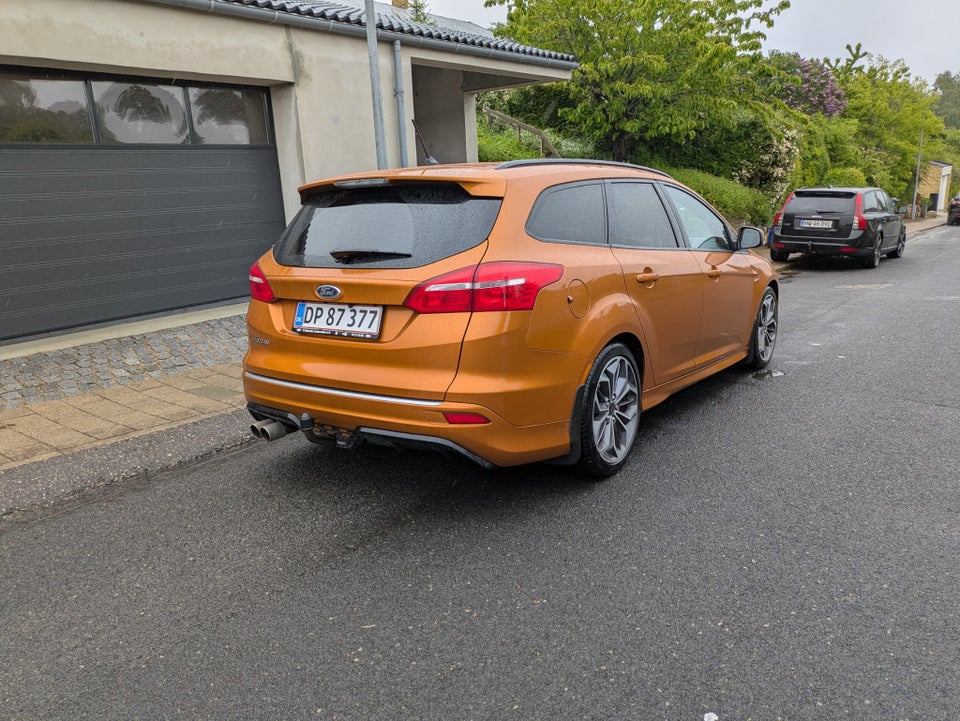 Ford Focus 1,0 SCTi 125 ST-Line stc. 5d