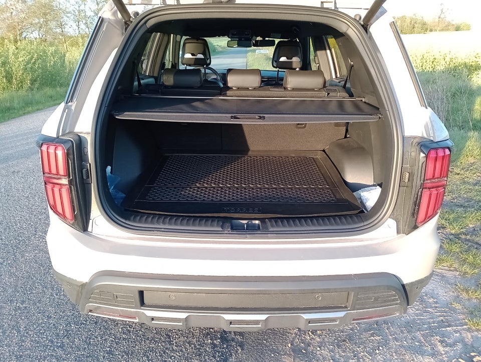 KGM Torres EVX Exclusive 5d