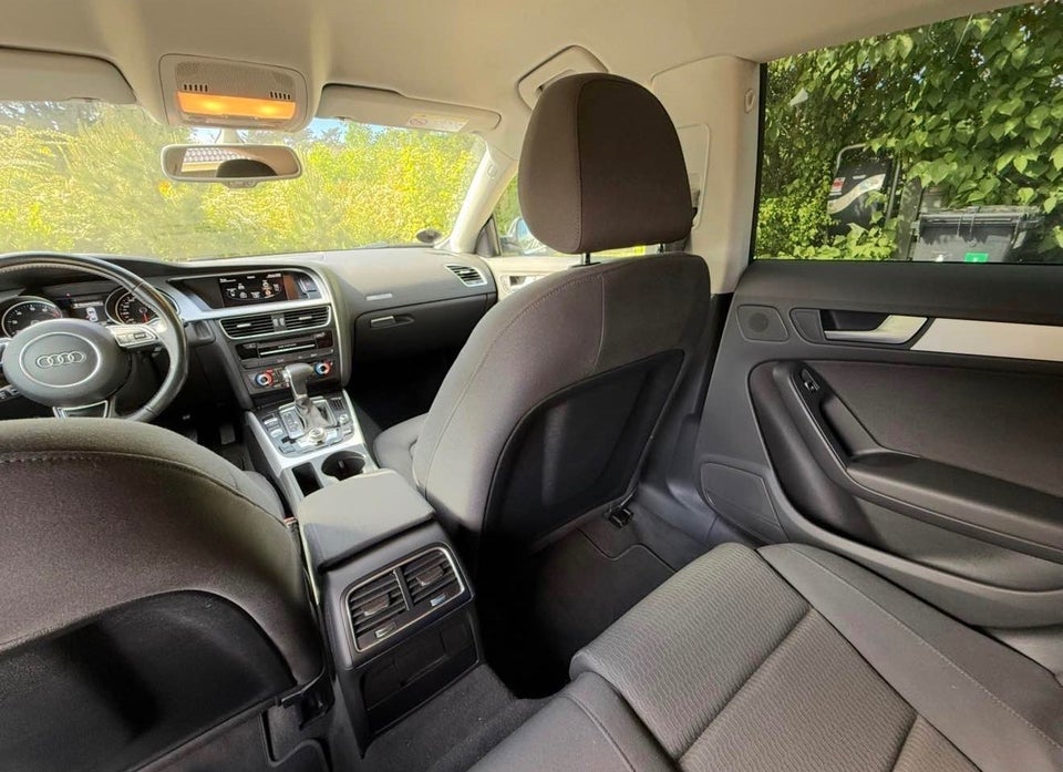 Audi A5 1,8 TFSi 144 S-line Sportback Multitr. 5d