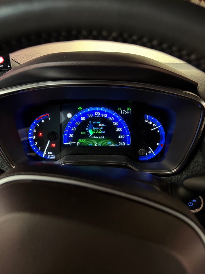 Toyota Corolla 1,8 Hybrid H3 Premium Touring Sports MDS 5d