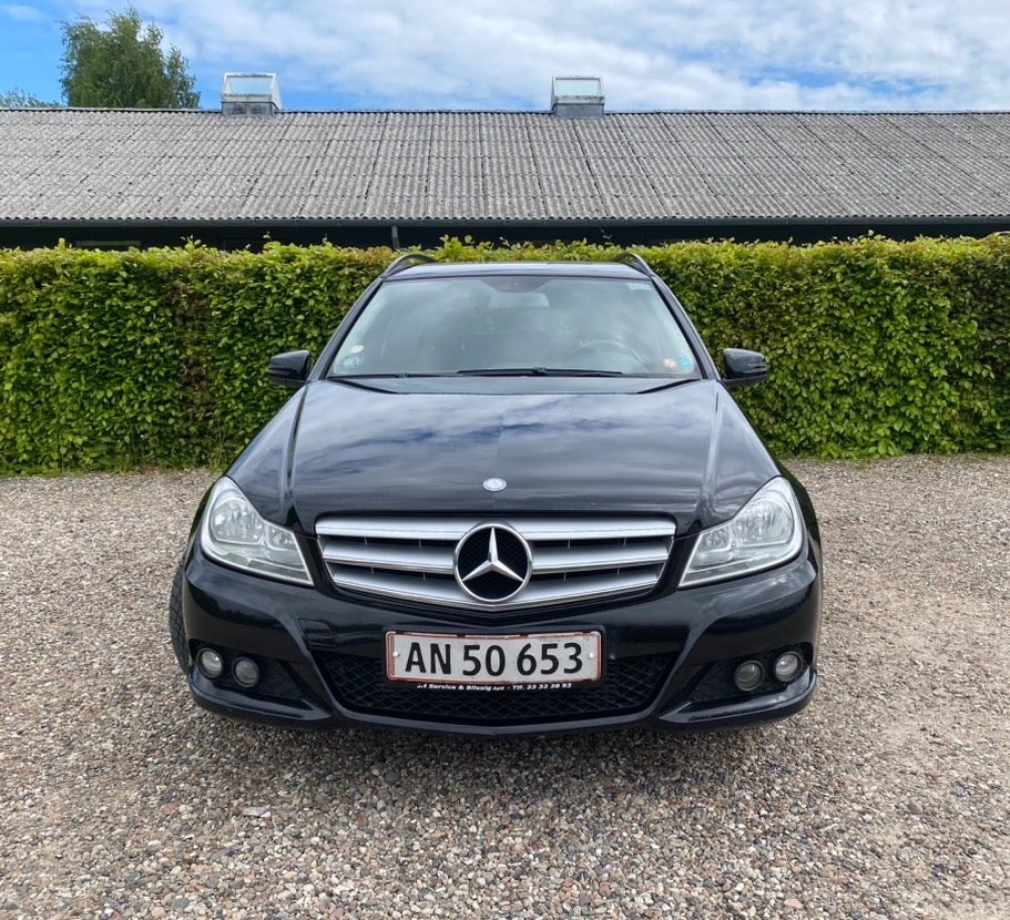 Mercedes C180 2,2 CDi stc. BE 5d