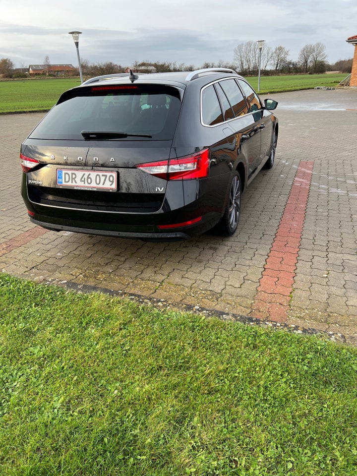 Skoda Superb 1,4 TSi iV Plus Combi DSG 5d