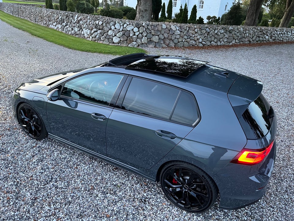 VW Golf VIII 1,4 GTE DSG 5d