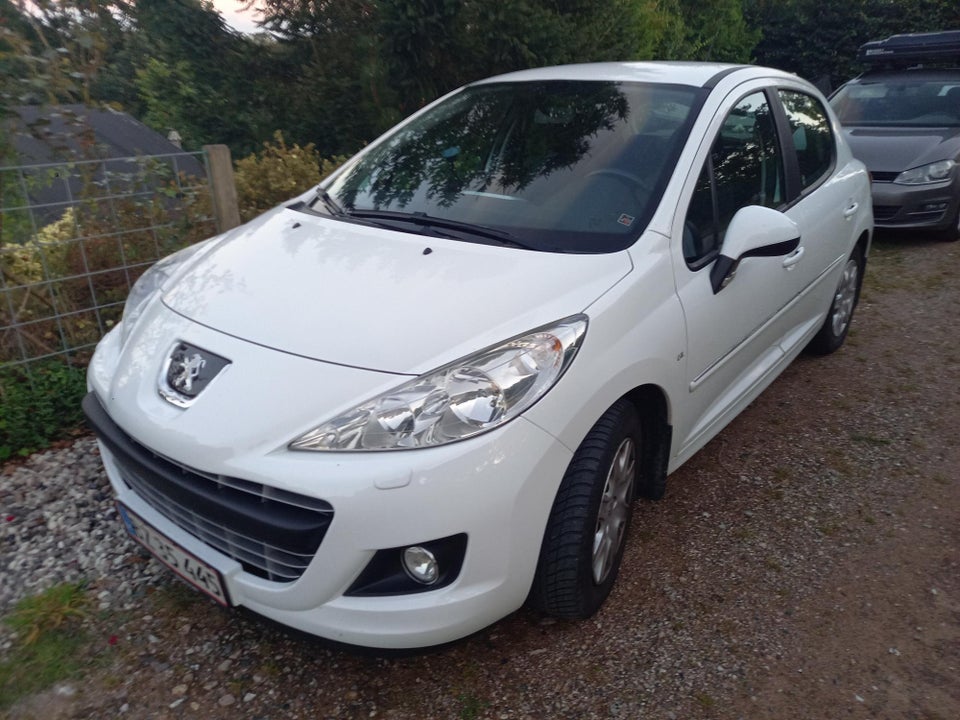 Peugeot 207 1,4 HDi 68 5d