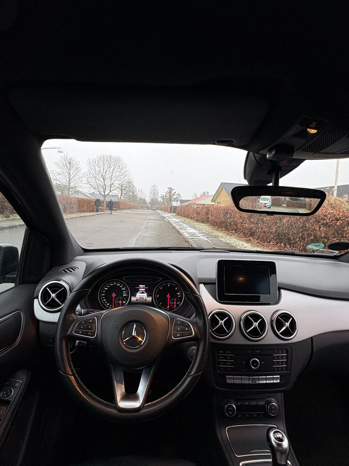Mercedes B180 d 1,5 Business 5d